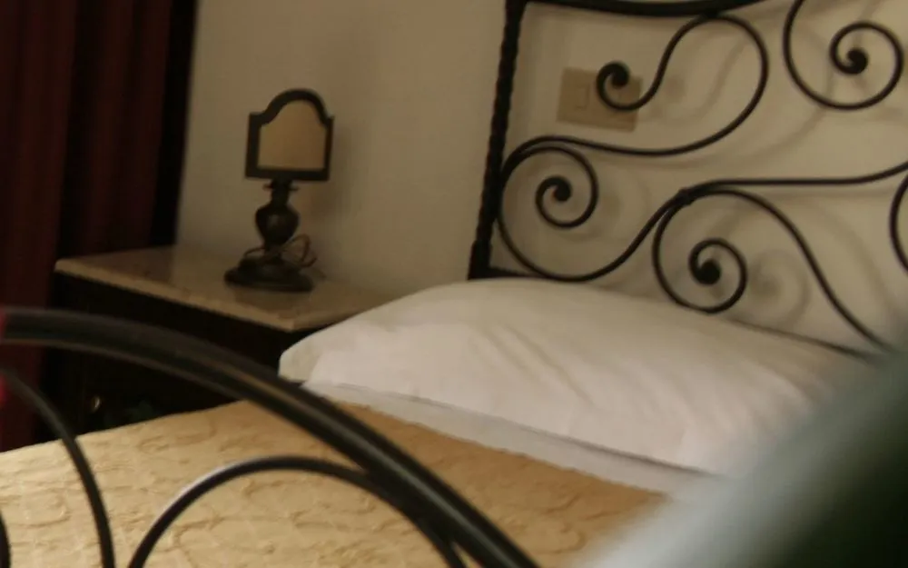 Hotel & Apartments Villa Linda Giardini-Naxos