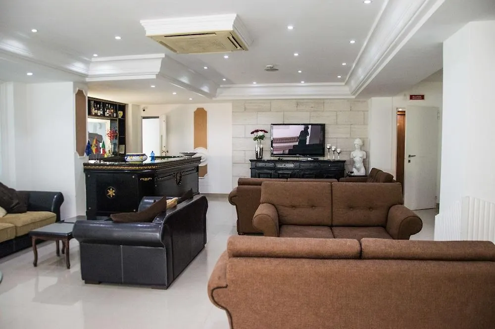 ***  Hotel & Apartments Villa Linda Giardini Naxos Italy