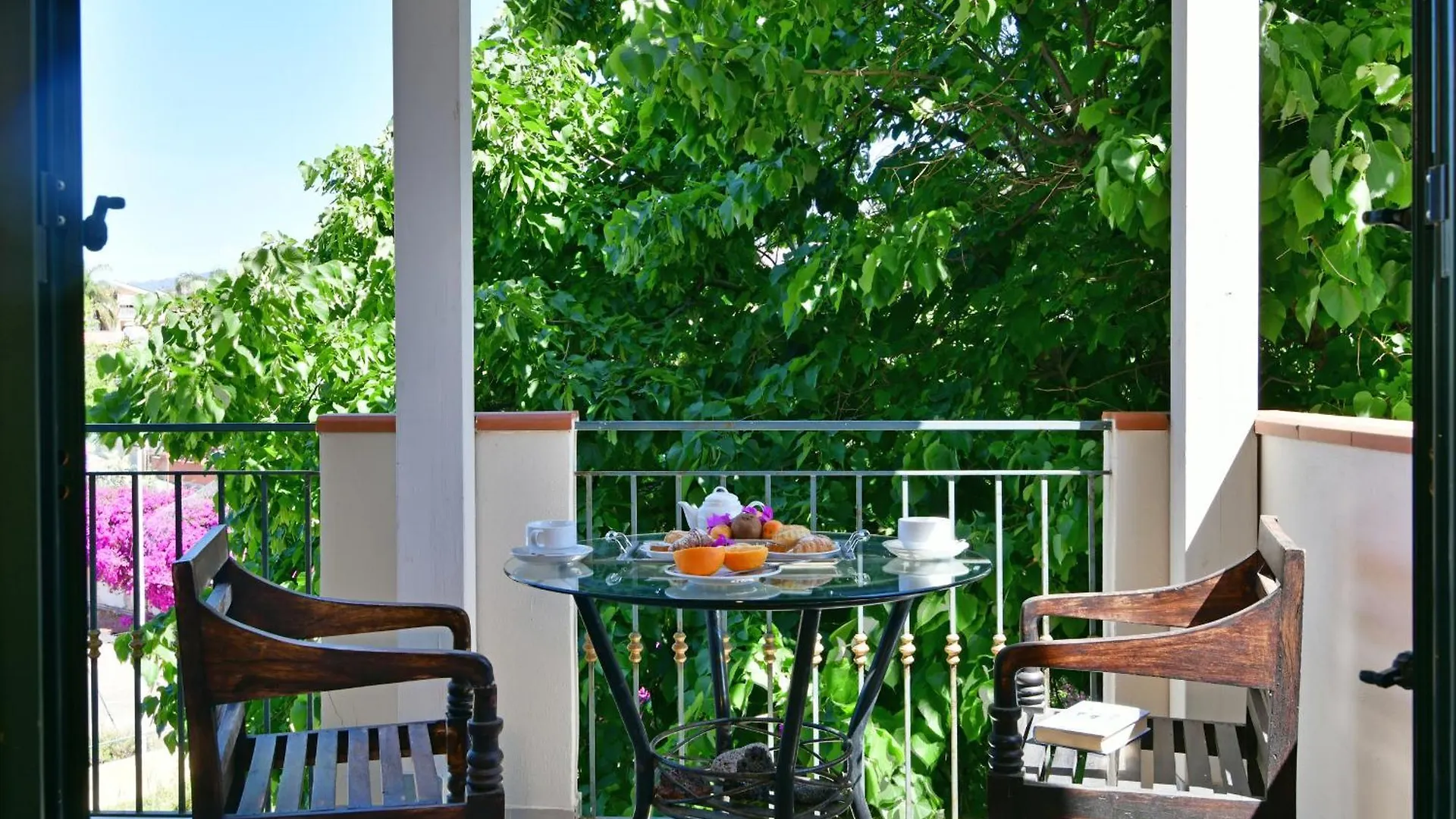 Hotel & Apartments Villa Linda Giardini Naxos
